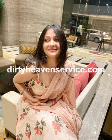 model Call Girls in Kanpur